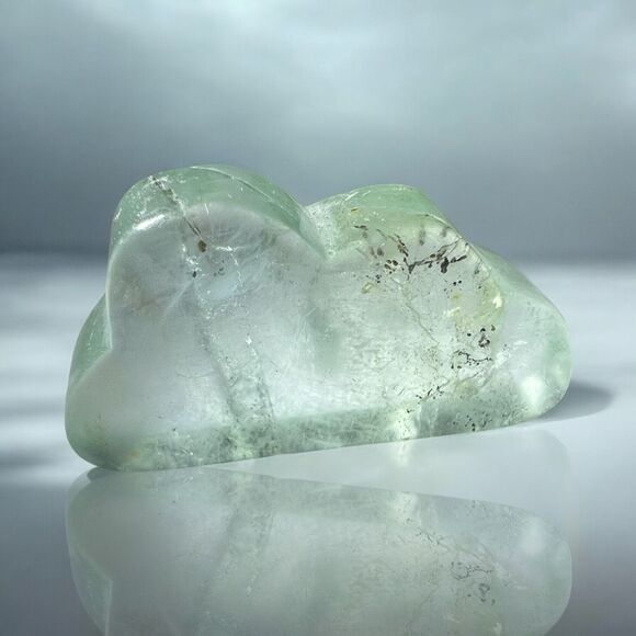 Green‎ Fluorite Crystals Cloud Carving  (#3) - Picture 1 of 11